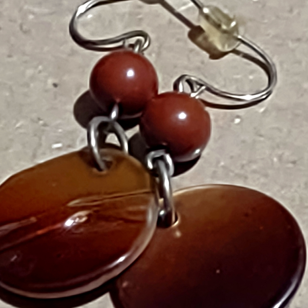 Jewelry - Picture 2 of 3